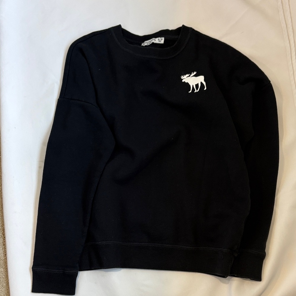 Abercrombie & Fitch Black Crewneck Sweater with Moose Logo